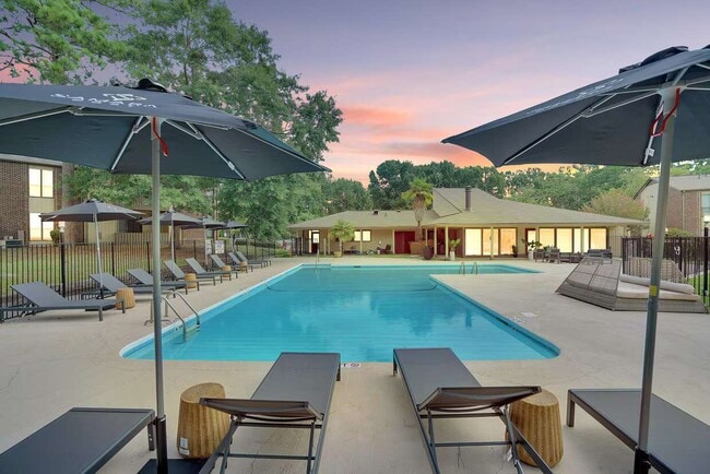 Swimming Pool - Samara East Apartments