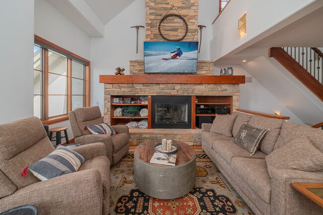 Building Photo - 100 Aspen Ridge Dr Unit SI ID1388427P