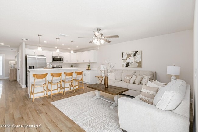 Photo - 177 Hidden Woods Pl