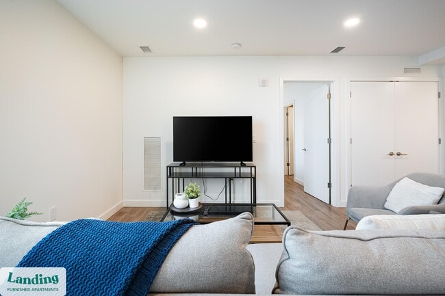 Photo - 310 Gratiot Ave Unit 609.1404077