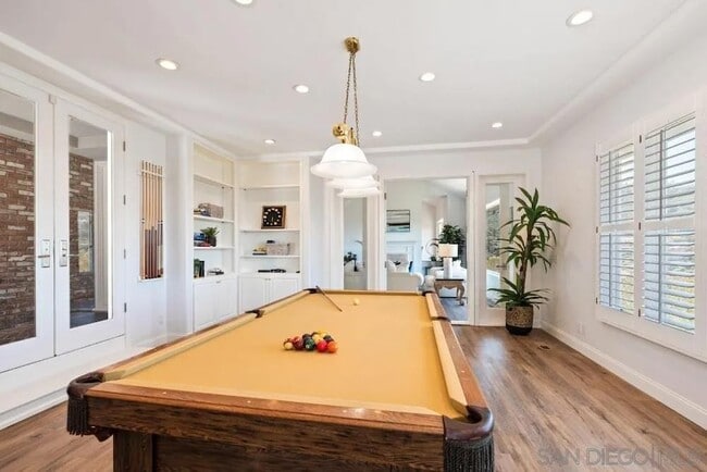 Photo - 2771 St Laurent Pl