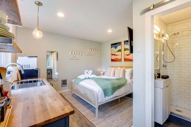 Photo - 8725 29th Ave NW Unit ID1035884P