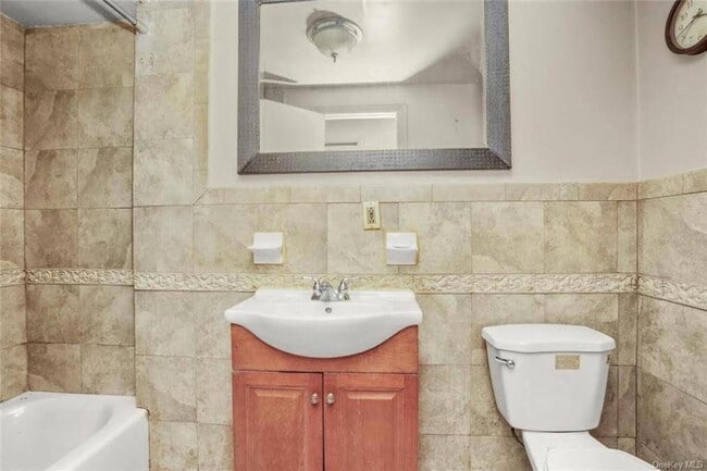 Photo - 80 Elliott Ave