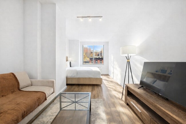 Photo - 7 Sniffen Ct Unit SI ID1467099P