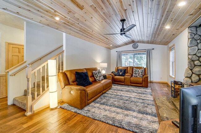 Photo - 14474 Northwoods Blvd Unit SI ID1386085P