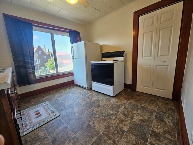 Photo - 1127 Highland St Unit 2