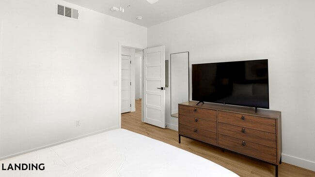 Photo - 2555 N Rancho Dr Unit 2018