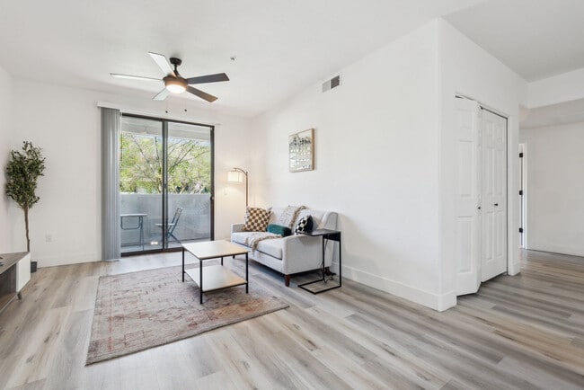 Photo - 6610 N 93rd Ave Unit SI ID1055232P