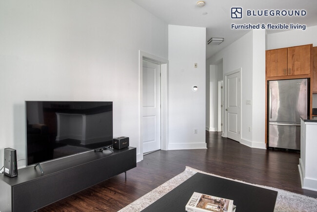 Photo - 80 Fawcett St Unit SI FL2-ID932