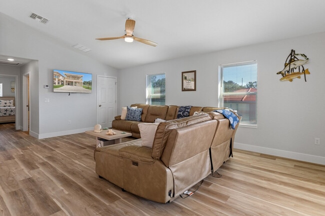 Photo - 10244 W Waterlander Lp Unit SI ID1472650P