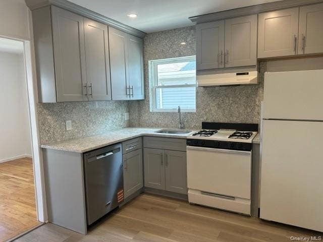 Photo - 157-24 20th Ave