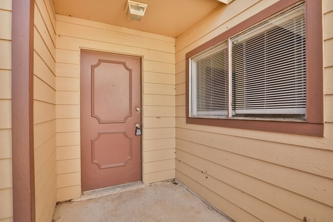 Photo - 19319 Cypress River Dr