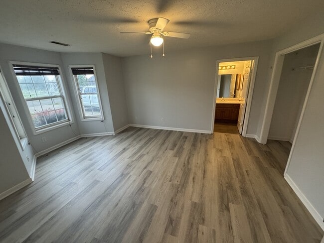 Photo - 7017 Westfork Dr