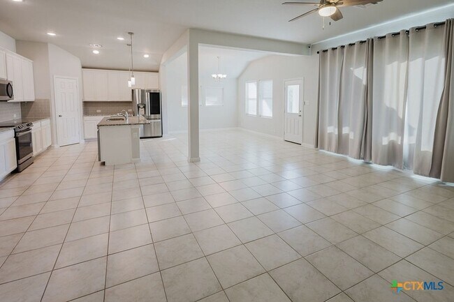 Photo - 632 Ridge Meadow Dr