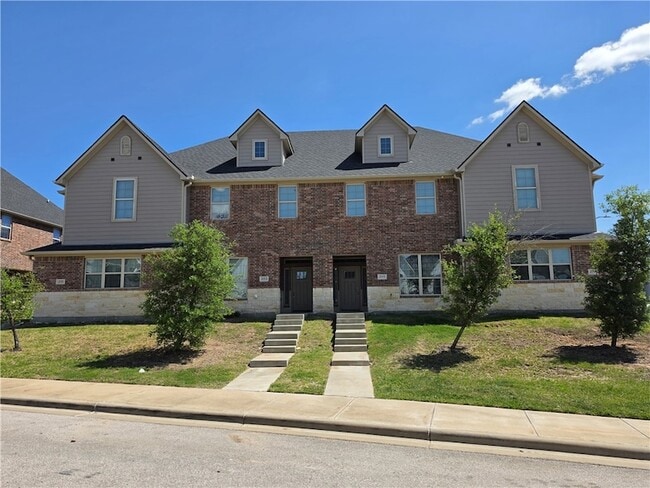 Building Photo - 2139 Big River St