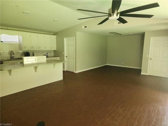 Photo - 59 Pear Tree Ln