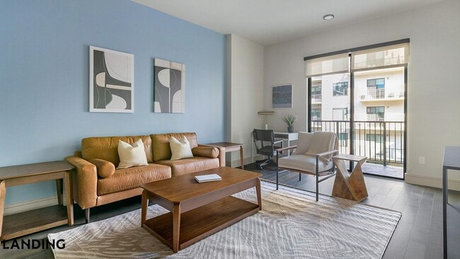 Building Photo - 1414 Wood Hollow Dr Unit 633