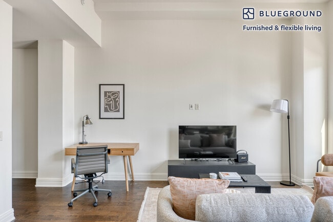 Photo - 301 Brazos St Unit SI FL6-ID191