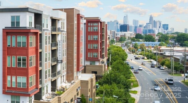 Building Photo - 145 New Bern St Unit B1