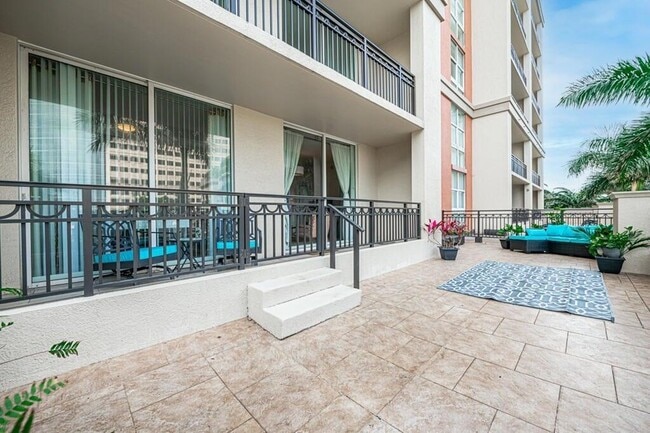 Photo - 550 Okeechobee Blvd Unit 306