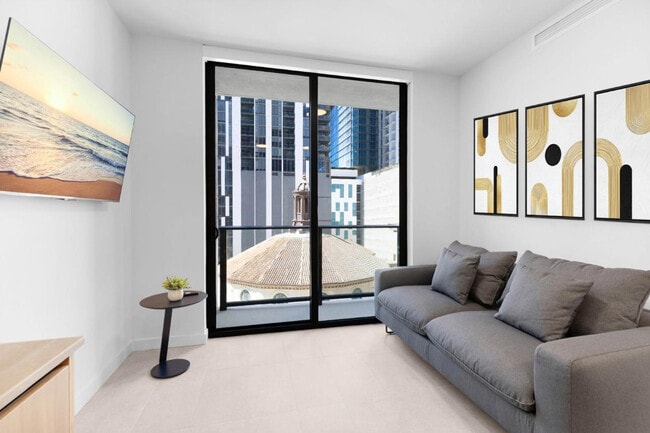 Building Photo - 501 NE 1st Ave Unit SI FL9-ID1625008P
