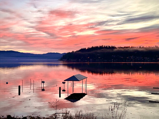 Photo - Marymoor Ridge Condominium