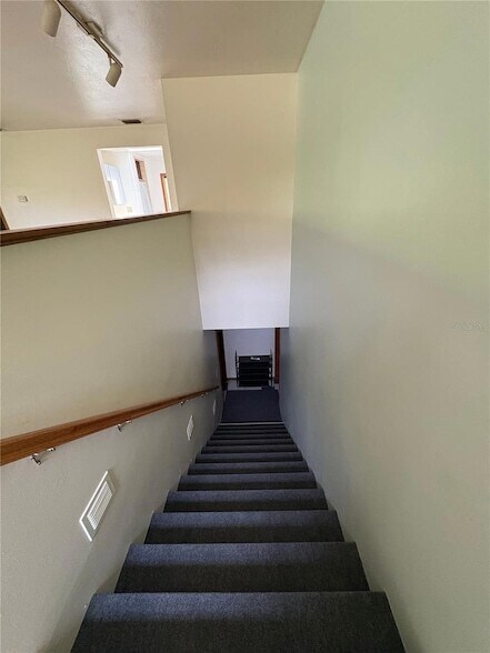 Photo - 6140 E Tenison St