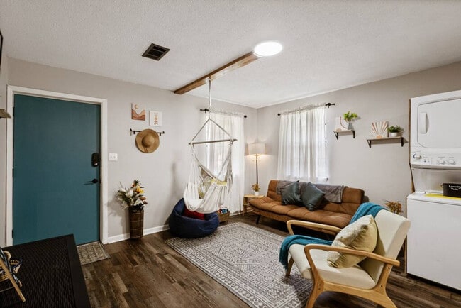 Photo - 2001 N 61st Ave Unit ID1354819P