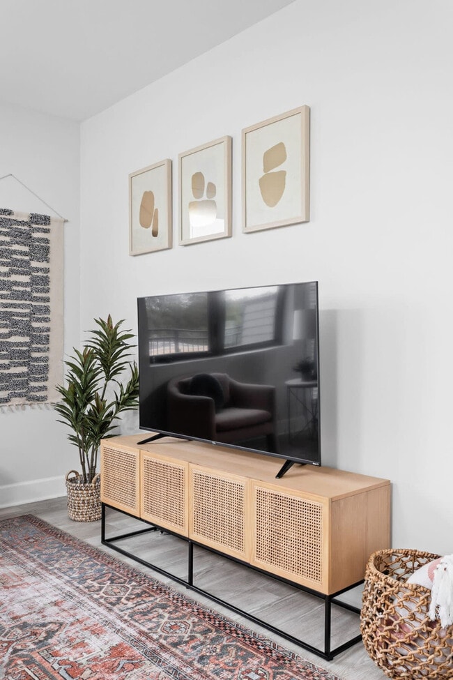 Photo - 5858 N College Ave Unit ID1376598P