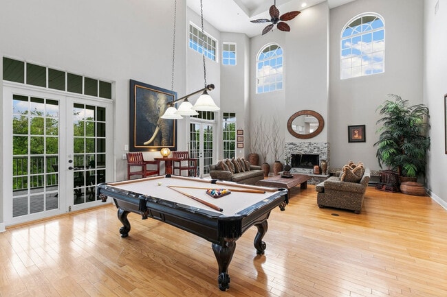 Photo - 1927 Sheffield Ave Unit ID1328501P