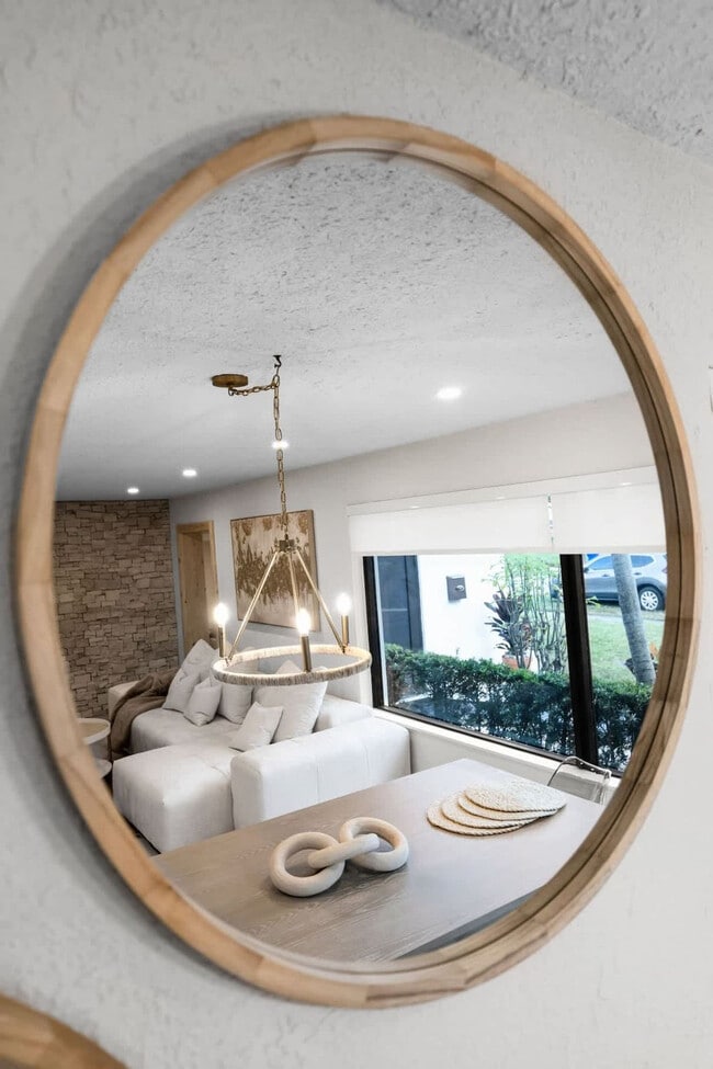 Photo - 6450 Perry St Unit ID1372363P