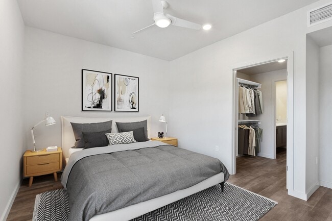 Photo - Kruseway Commons