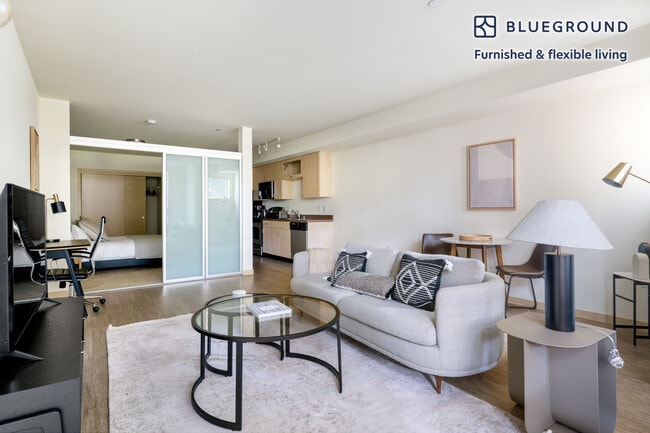 Photo - 3920 Stone Way N Unit FL3-ID565