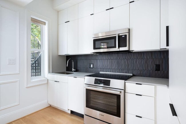 Photo - 1735 Q St NW Unit ID1011211P