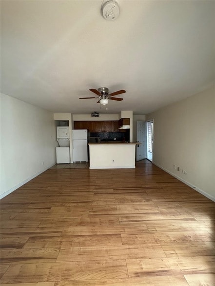 Photo - 9801 Walnut St Unit A305