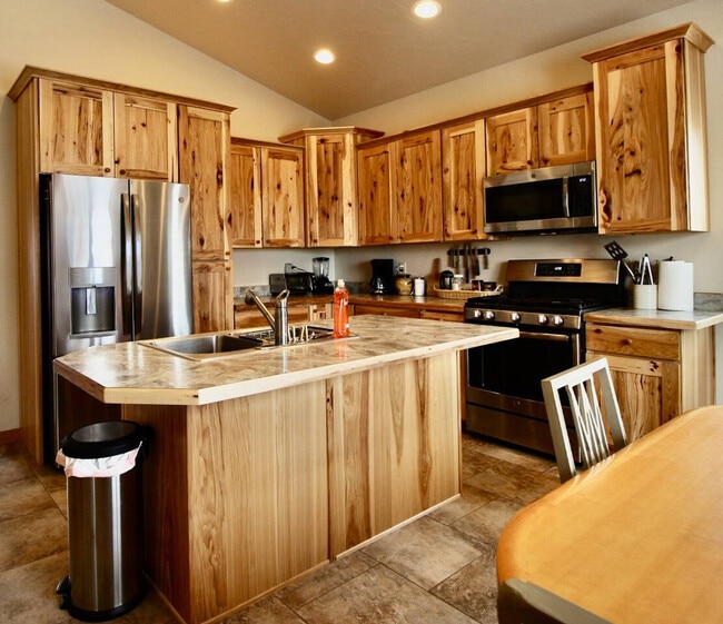 Photo - 783 MT-2 Unit ID1051615P