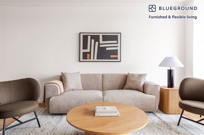 Photo - 985 5th Ave Unit FL21-ID1768