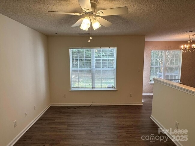 Photo - 8419 Southgate Commons Dr