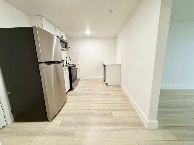 Photo - 2204 W San Antonio St