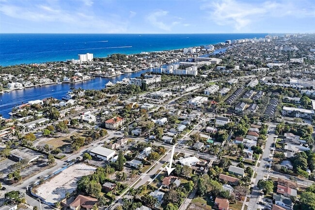 Photo - 820 SE 4th Ave