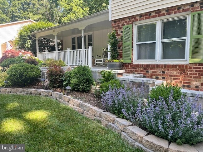 Photo - 10320 Collingham Dr