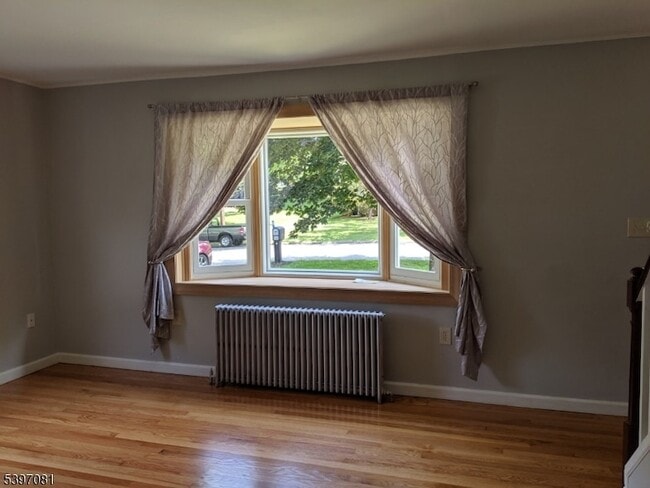 Photo - 8 Charles St