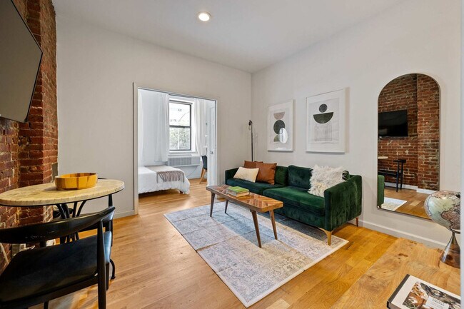 Photo - 416 W 49th St Unit ID1261202P