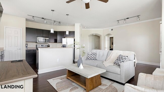 Photo - 7500 I-35 Unit 447