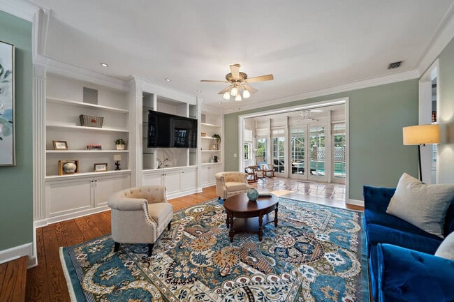 Building Photo - 13655 Jonquil Pl Unit SI ID1631342P