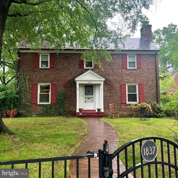 Photo - 1837 N Hartford St