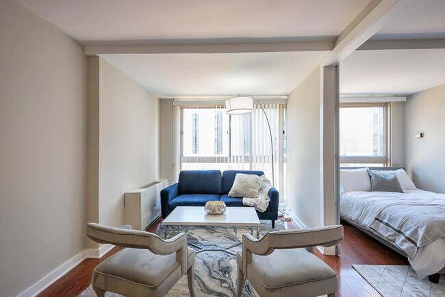 Photo - 922 24th St NW Unit ID385P