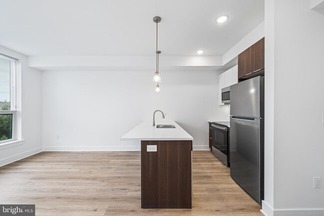 Photo - 4324 Lancaster Ave Unit 101