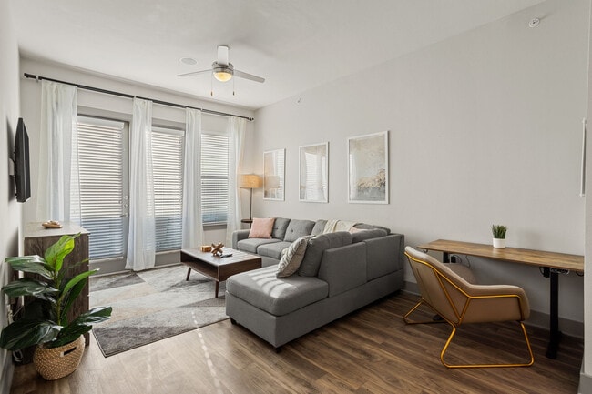 Building Photo - 2175 Tucker St Unit ID1054329P