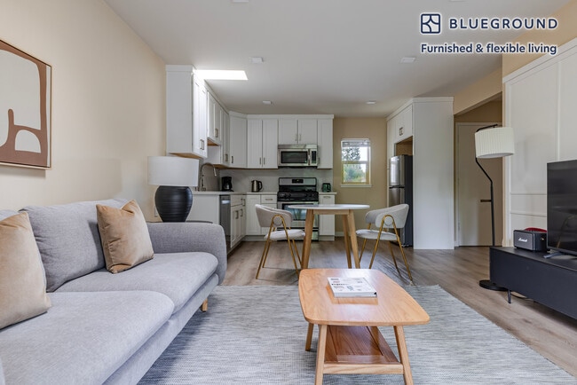 Photo - 918 Webster St Unit SI FL1-ID2154